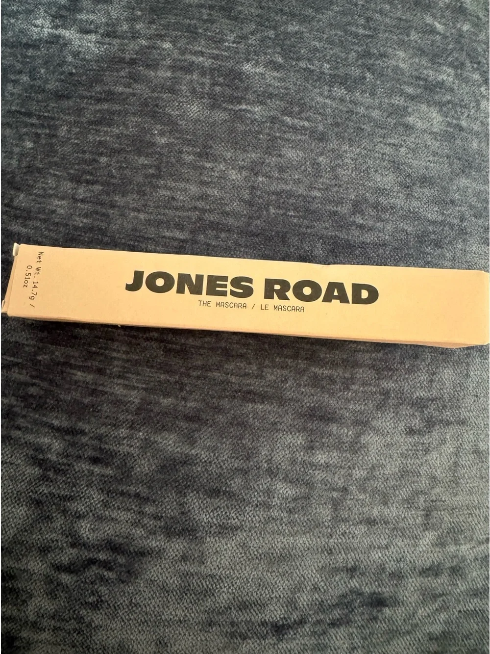 Jones Road volumizes lashes
